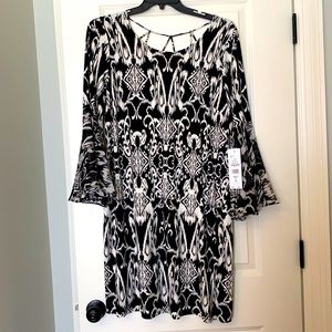 White and black dress new with tags